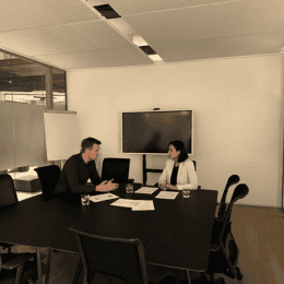 Meetingraum für bis zu 8 Personen im Coworking Space smartspaces Berlin-Spandau